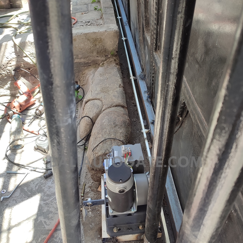 Pintu Otomatis di Bali