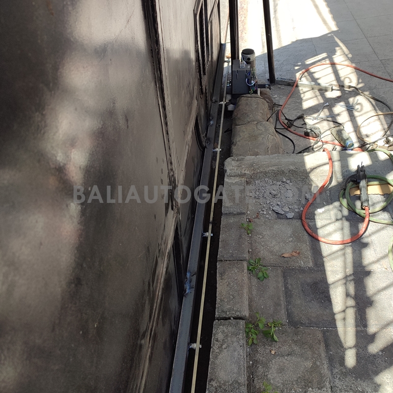 Pintu Otomatis di Bali