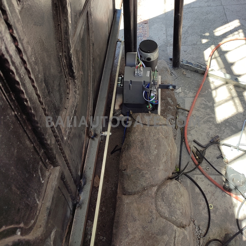 Pintu Otomatis di Bali