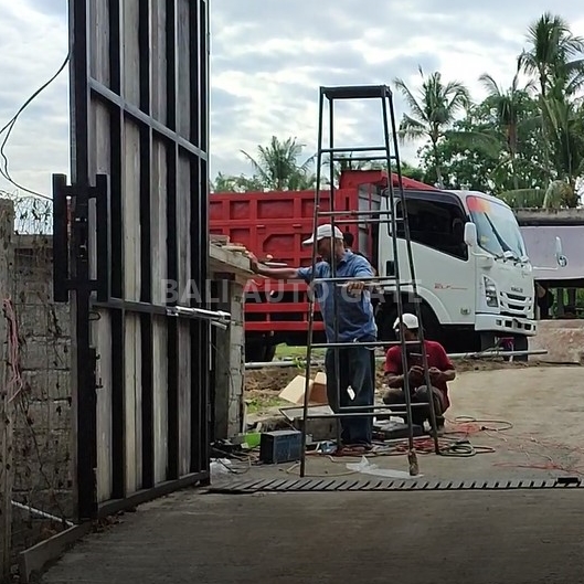 Gate Opener di Bali